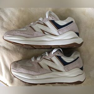 New Balance 57/40 Sneakers• size 8• stone, pink & sea salt 🔥